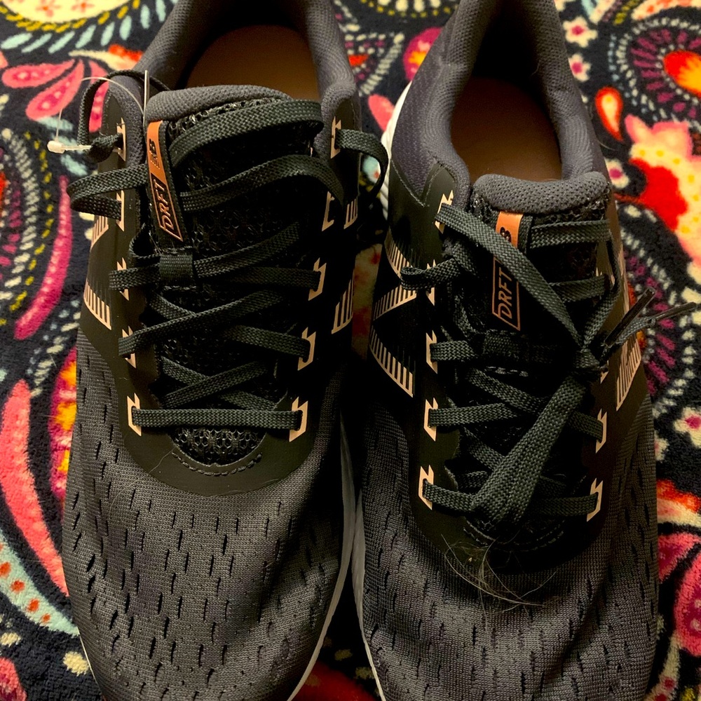 Women’s New Balance Sneakers